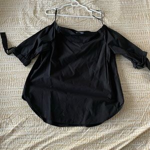 Off the shoulder tie up Aritzia Large shirt
